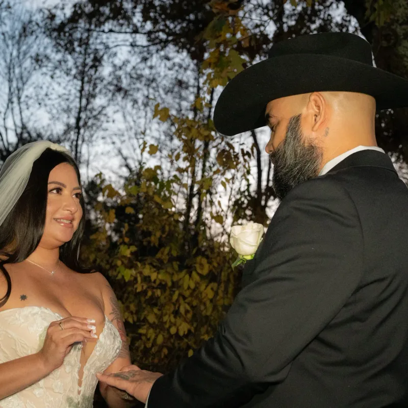 Northern Virginia wedding couple portrait